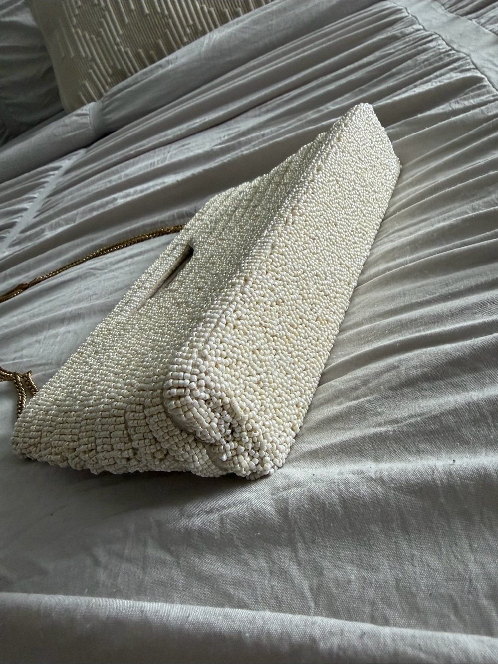 Antik Kraft Cream Beaded Clutch with Gold Chain - Picture 3 of 16